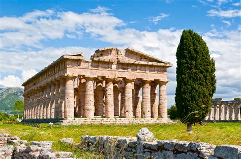 Paestum, Italia: guida ai luoghi da visitare - Lonely Planet