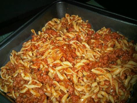 M3rNi3: Minced Meat Baked Pasta