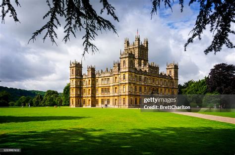 Highclere Castle Downton Abbey High-Res Stock Photo - Getty Images