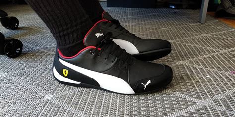 My new sim racing shoes - Puma Ferrari : r/simracing