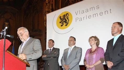 Vlaams parlement heeft nieuw logo | Binnenland | Nieuws | HLN