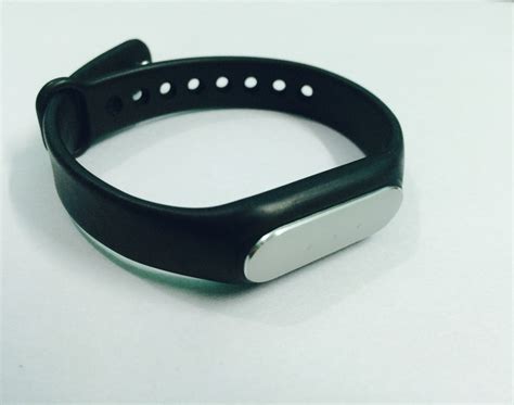 Xiaomi Mi Band Review With Video: Value For Money Fitness Tracker ...