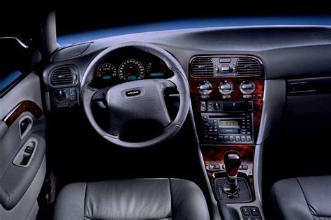 Volvo V40 Interior