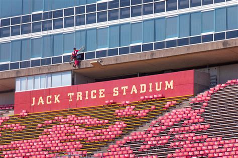 Shining up the stadium • Inside Iowa State for faculty and staff • Iowa ...