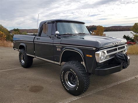 All Black 1970 Dodge Power Wagon Looks Ready for Something Nasty - autoevolution