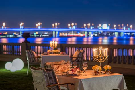 Outdoor dinner setup at Palazzo Versace Dubai #PalazzoVersace #dubai #dinner #wedding #setup ...