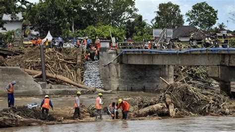 Bencana Banjir Bandang Terjang Daerah di Indonesia Sepekan Terakhir ...