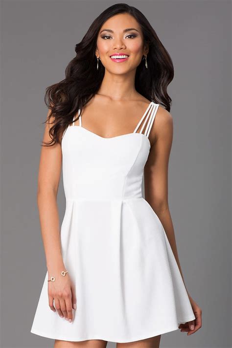 23 Cute White Graduation Dresses for Under $100 - Best Cheap Graduation ...