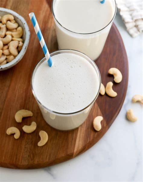 Cashew Milk | Dairy-Free Milk (No Straining!) - Detoxinista