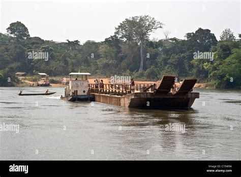 Ferry ,Ubangi River Stock Photo - Alamy