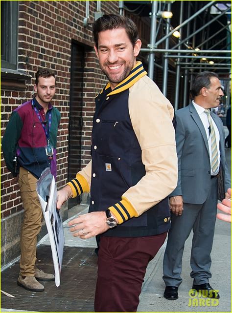 Photo: john krasinski stephen colbert interviews 04 | Photo 4138942 ...