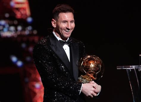 Messi claims record-extending seventh Ballon d'Or