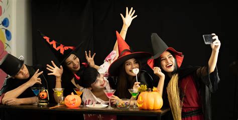 Asian young people attend a Halloween party 3761004 Stock Photo at Vecteezy