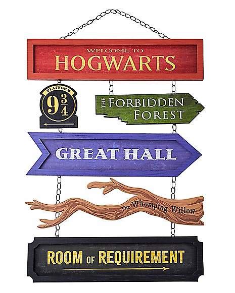 Welcome to Hogwarts Direction Sign - Harry Potter - Spirithalloween.com