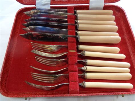 VINTAGE SILVER PLATED SHEFFIELD CUTLERY SETS