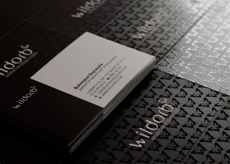 30 Stunning Examples of Spot UV Printed Business Cards | Creativeoverflow