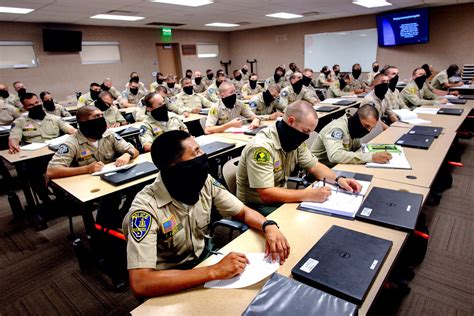 Is a minimum 664 training hours enough to become a California police ...