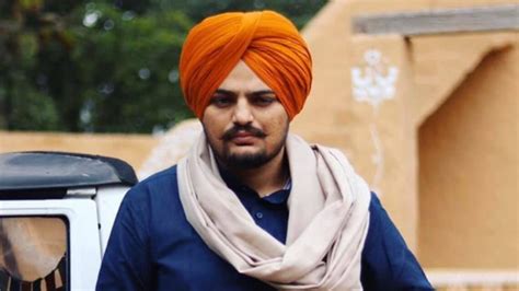 Sidhu Moose Wala Biography: Net Worth, Girlfriend, Age, Wife, Family ...