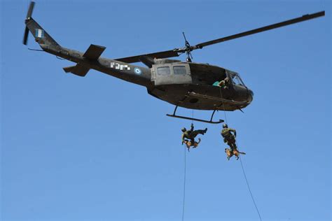 Exercises at the Unconventional Warfare Training Center - Photos ...