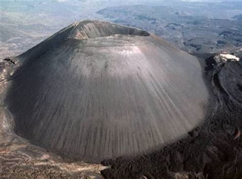 10 Interesting Cinder Cone Volcanoes Facts | My Interesting Facts