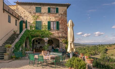 11 Beautiful Italy Wineries You Need to Visit - Girls Drink Wine Too