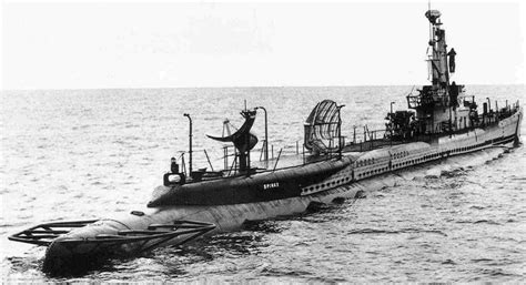 USS Spinax, a Tench Class sub, after her conversion to a radar picket ...