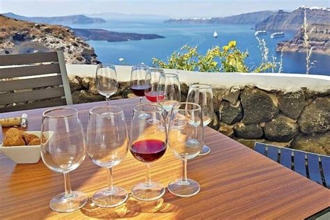 Santorini Highlights and Wine Tasting Private Tour