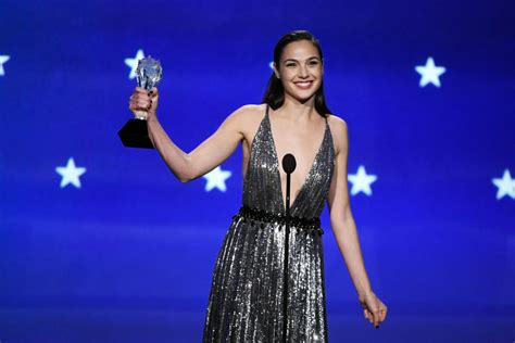 Watch Gal Gadot's powerful speech from the 2018 Critics' Choice ...