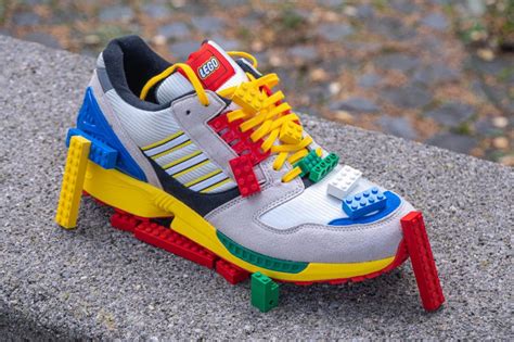 LEGO x adidas ZX 8000 Sneaker im Review