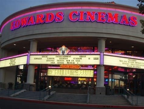 Regal Edwards Canyon Country 10 in Santa Clarita, CA - Cinema Treasures