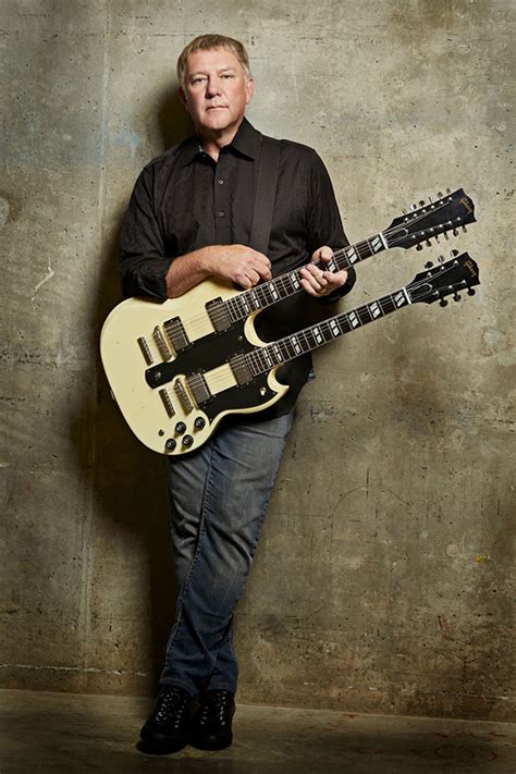 NAMM 2016: Gibson Custom Introduces Limited Edition Alex Lifeson Double ...