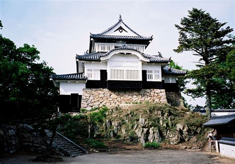 Matsuyama Castle | POP JAPAN