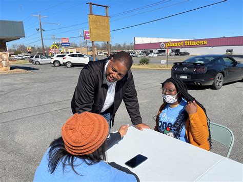 Black Democrats try to revive party in Trump territory | AP News