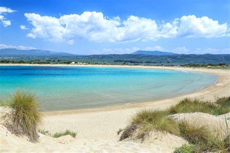 The 10 Best Sandy Beaches in Greece for a Perfect Greek Beach Trip - Sofia Adventures