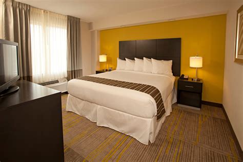 Photos of Comfort Suites Miami Airport Hotel - Comfort Suites Miami Airport