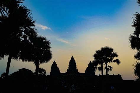 How To Get The Perfect Angkor Wat Sunrise Photo - Explore Shaw