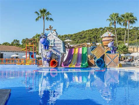 50 BEST Baby and Toddler Friendly Places To Stay Majorca | Splash park ...