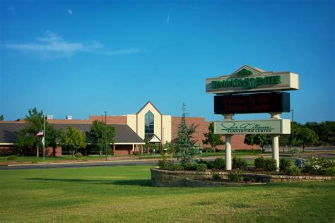 The Simmons Center in Duncan, The Heart of the Chisholm Trail, Oklahoma ...