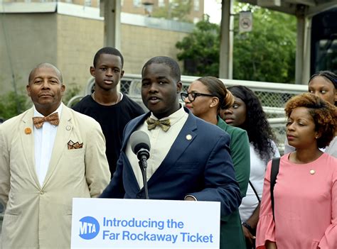 Southeast Queens leaders welcome new discounted LIRR fares for Far Rockaway residents – QNS