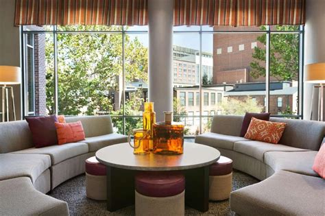 Embassy Suites by Hilton Greenville Downtown Riverplace, Greenville (SC ...