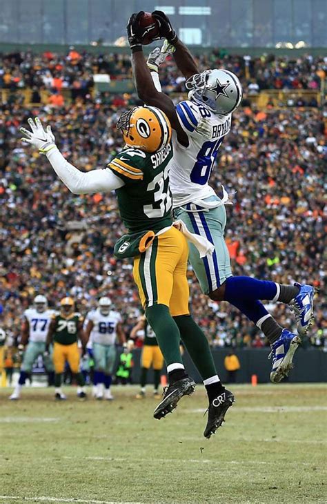 NFL What If: Dez Bryant Caught the Ball // The Roundup