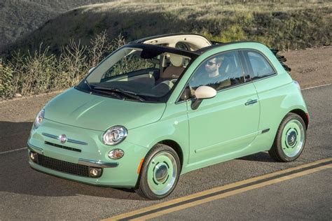 Used 2015 FIAT 500 C Pop Convertible Review & Ratings | Edmunds