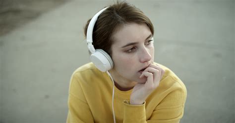 Download Emma Roberts Movie Palo Alto HD Wallpaper