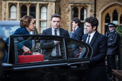 The Bodyguard Review: Richard Madden Owns Netflix's Thriller Series ...