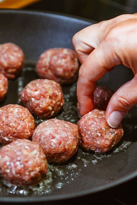 Ikea Just Shared Its Famous Meatball and Creamy Sauce Recipe, So Get ...