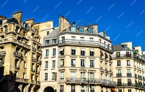 Arquitetura típica de paris a capital da frança | Foto Premium