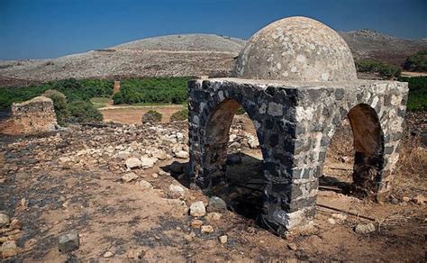 Well of Prophet Yusuf (عليه السلام) - IslamicLandmarks.com