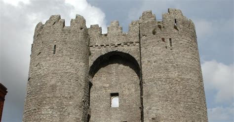 St Laurence's Gate & Drogheda Walls | Drogheda.ie