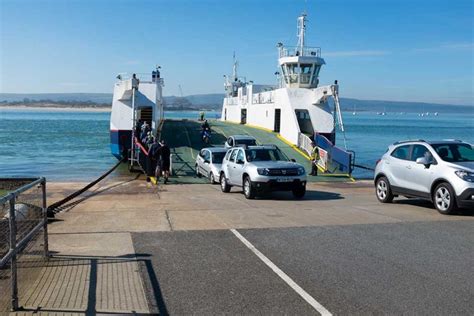 Sandbanks Ferry - departure times and ticket prices | Dorset Guide