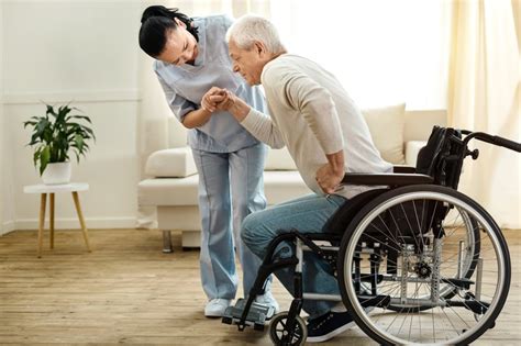 How to Safely Lift and Transfer Elderly Adults